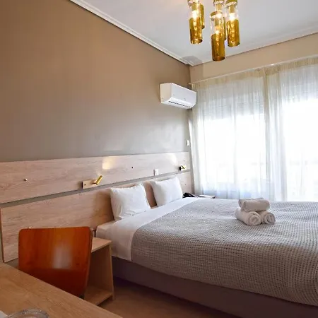 Hotell John's