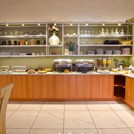 约翰斯酒店 酒店 Chalkís