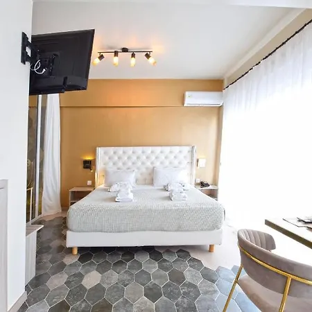 Hotel John's 3*