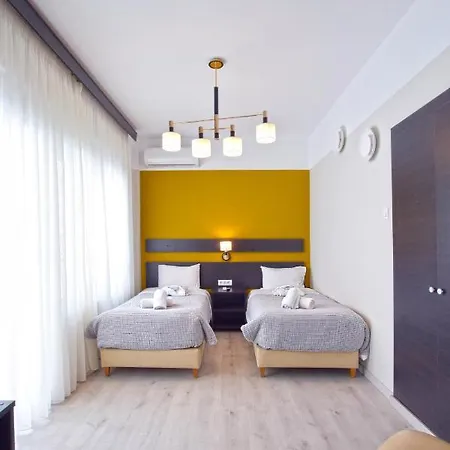 Hotell John's