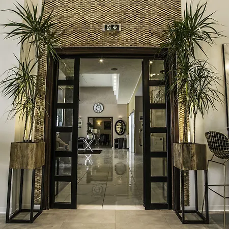 John's Hotel Chalkida