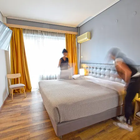 Hotel John's Chalkís